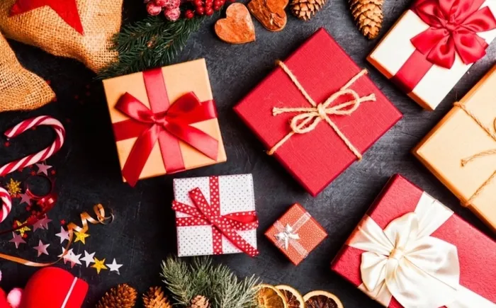 ¿Quién trae los regalos de Navidad otros países?
