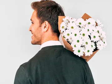 Ir al post: ¿Qué significa cuando un hombre te regala flores?