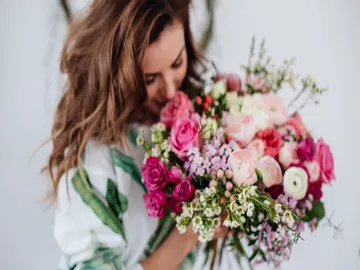 Ir al post: ¿Es buena idea regalar flores a mi ex novia?