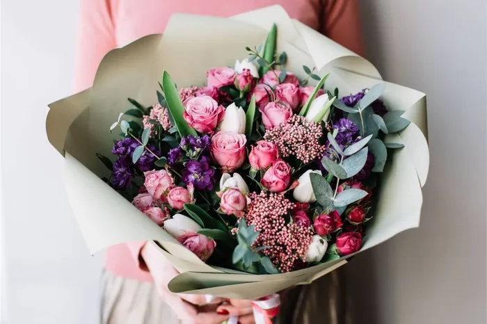 ¿Cuál es el precio de un ramo de flores?