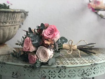 Ir al post: ¿Qué son las rosas preservadas y cómo se hacen?