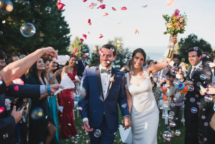 ¿Cómo calcular los pétalos para una boda?