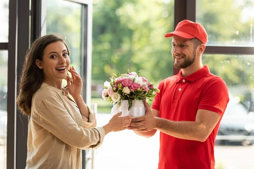 ramo de flores feliz dia de la mujer 