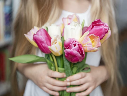 nombres de mujer inspirados en flores 