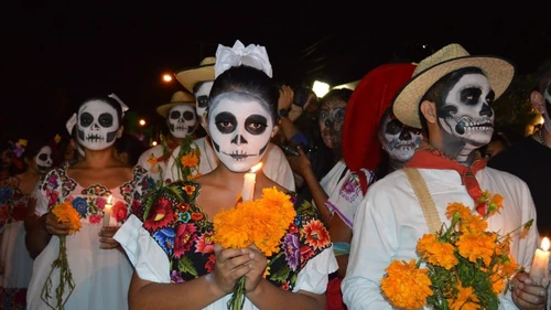 cómo se celebra el Día de todos los Santos