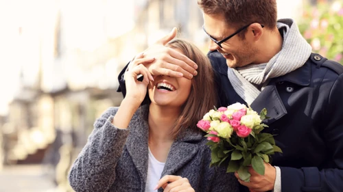 ¿Es buena idea mandar flores a un ex?