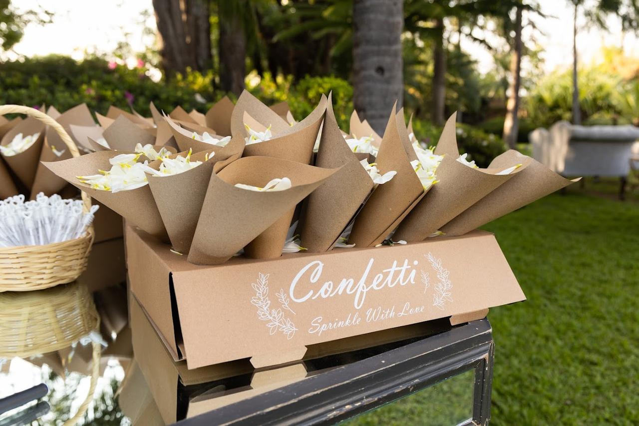 bolsas de petalos naturales para bodas 